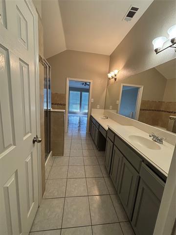 Building Photo - 3136 Delaford Dr