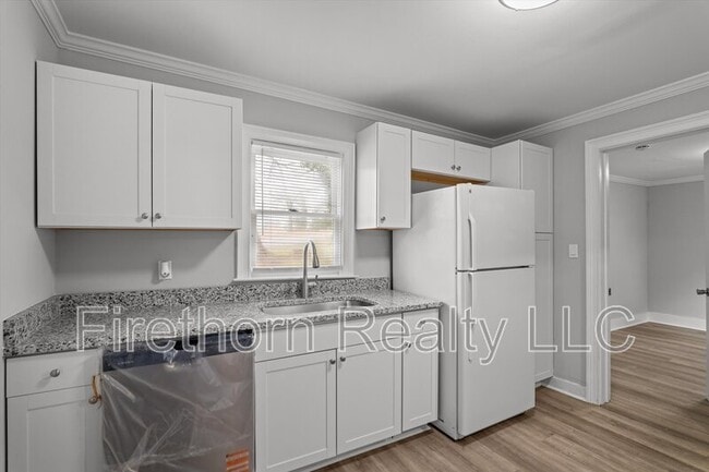 Building Photo - 413 Norris St