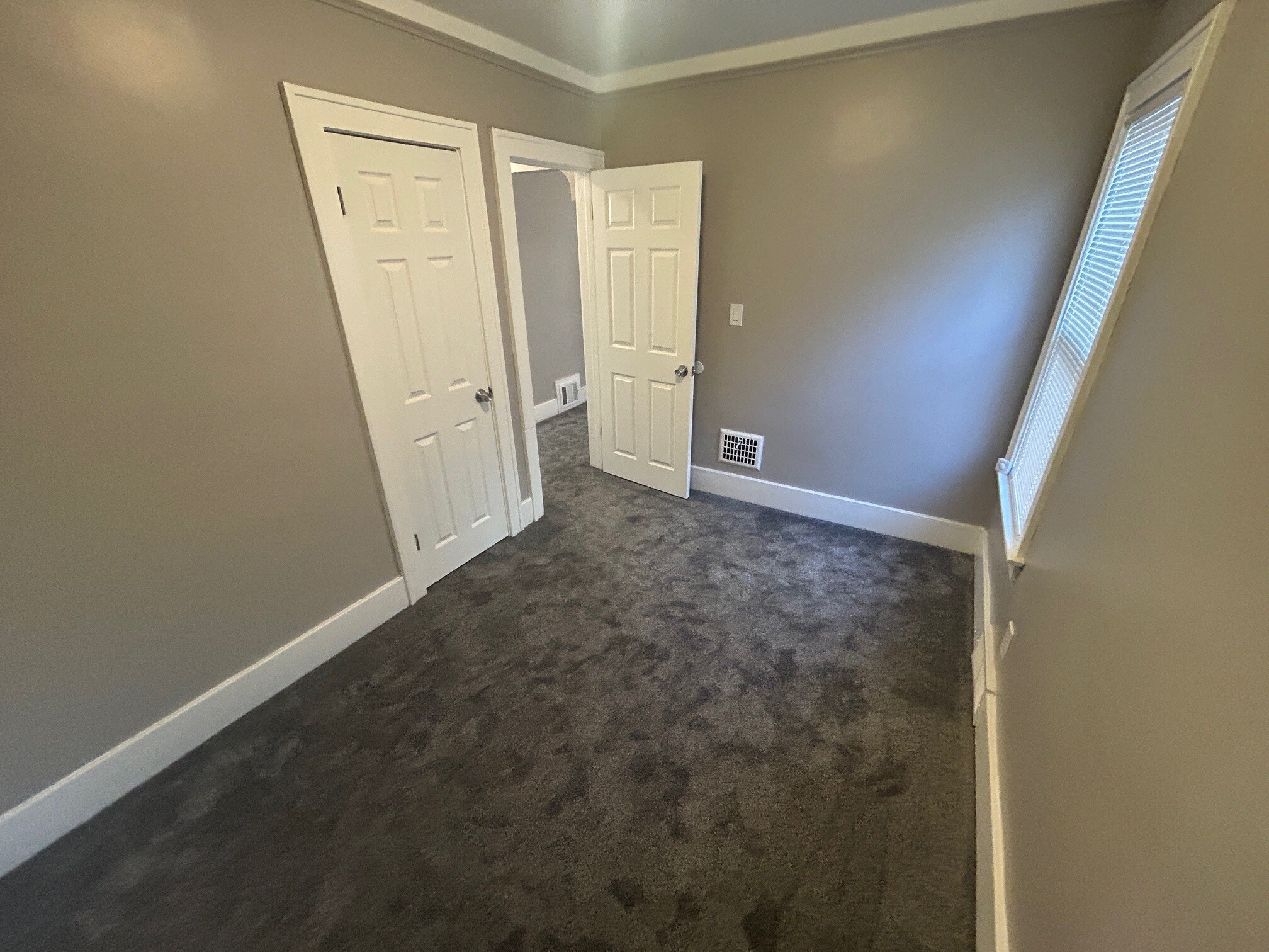 Building Photo - 14716 Archdale St