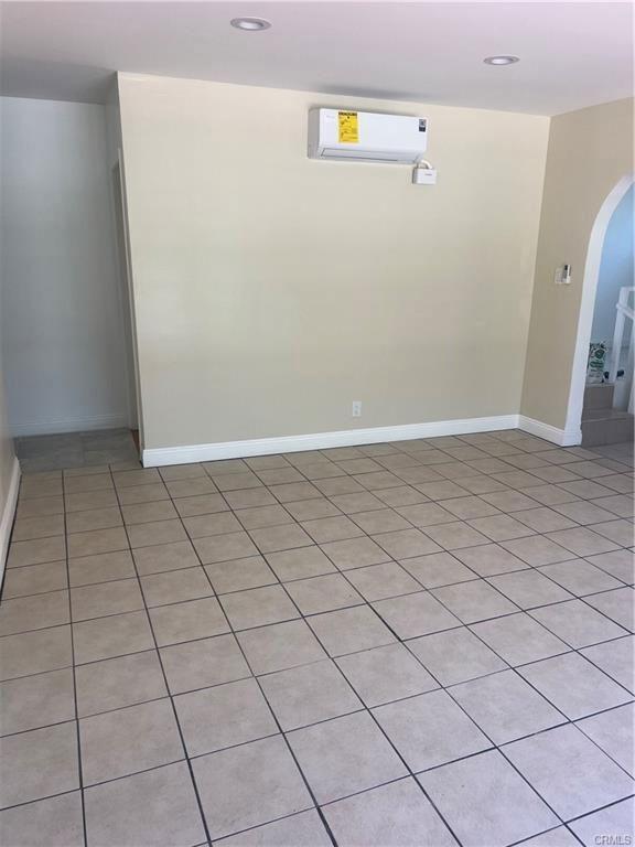 Building Photo - 1674 El Sereno Ave