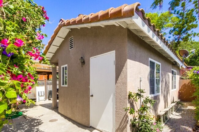 Building Photo - 1590 Country Vistas Ln