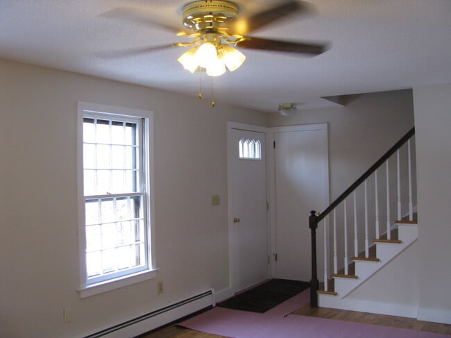 Primary Photo - 58 Trailwood Dr