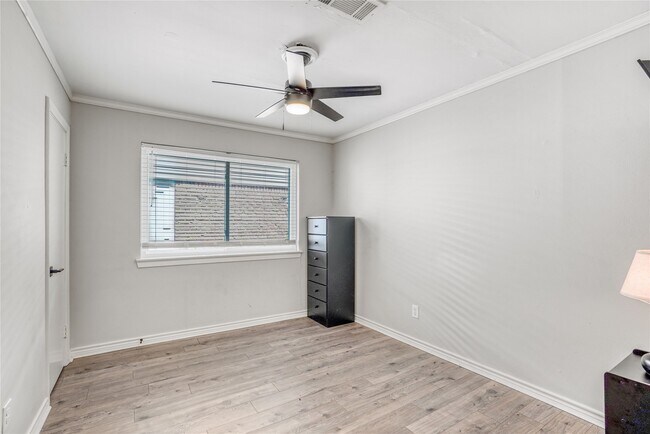 Building Photo - 9626 Vilven Ln
