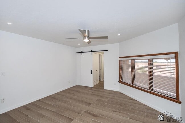 Building Photo - 2174 S Del Valle Way