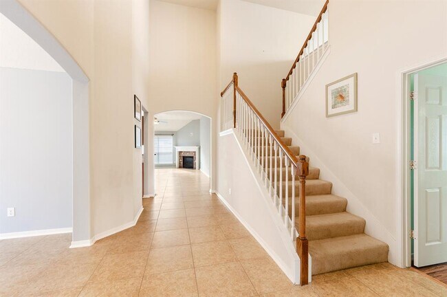 Building Photo - 20323 Upland Fair Ln