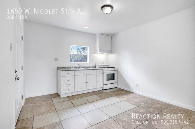 Building Photo - 1659 W Nicolet St