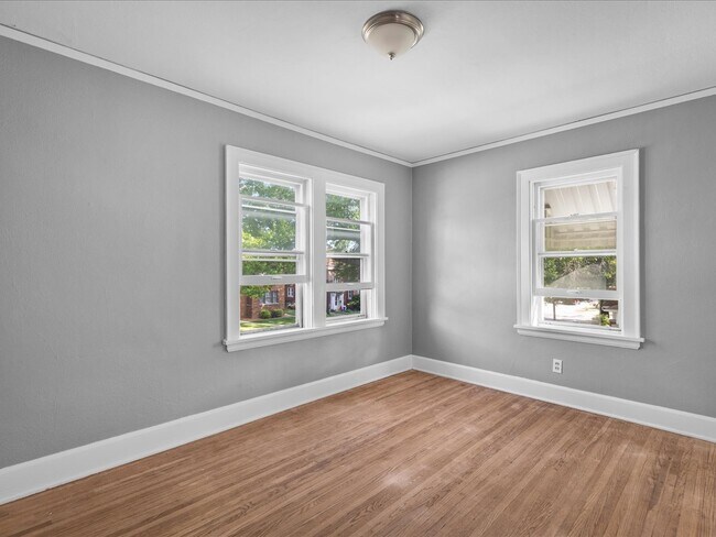 Building Photo - 1111 20th St