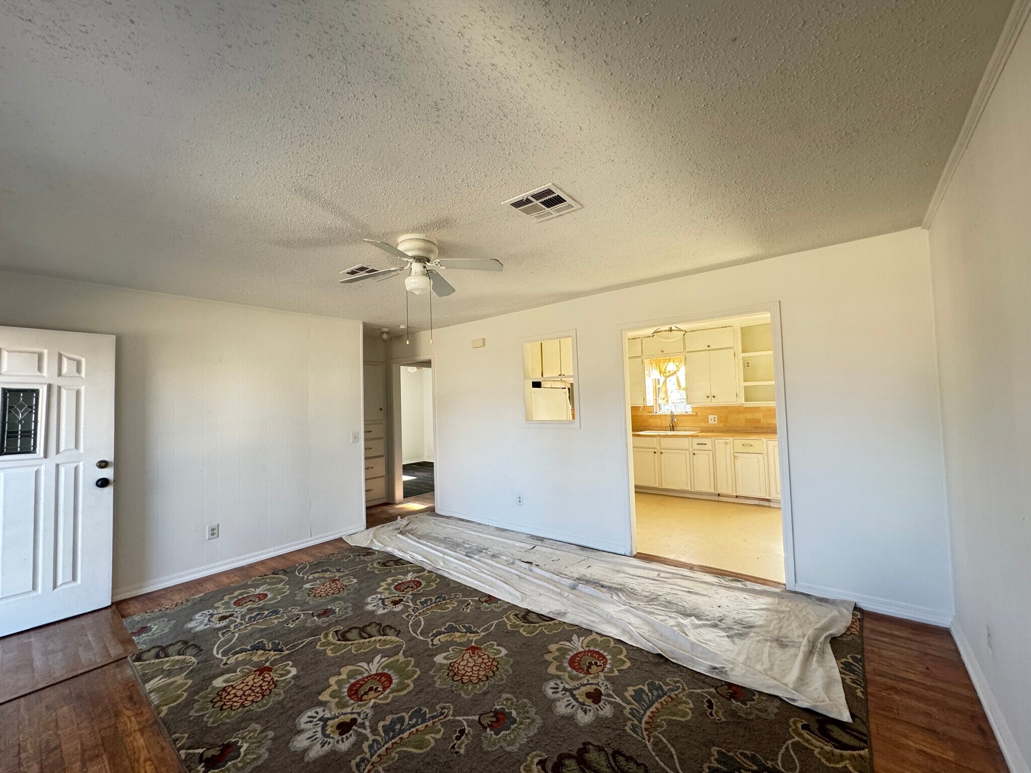 Building Photo - 3340 SW 23rd St