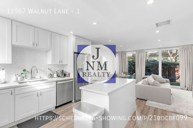 Building Photo - Newly remodeled modern 2 Bed + 1.5 Bath tw...