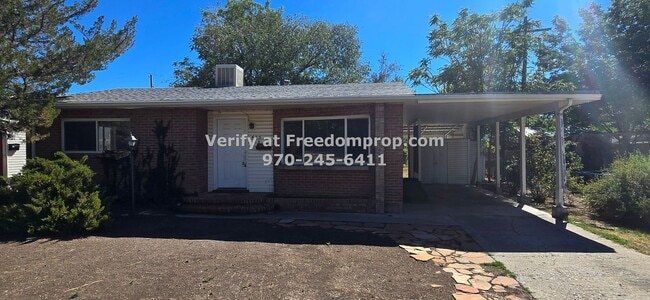 Primary Photo - Near CMU 3 Bedroom 1.5 Bath House