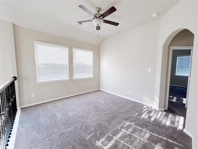 Building Photo - 5019 Pr Ter Ln