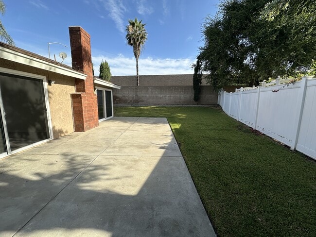 Building Photo - 2419 S Cucamonga Ave