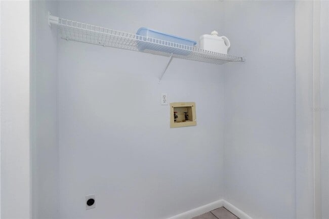 Building Photo - 3201 Pershing St