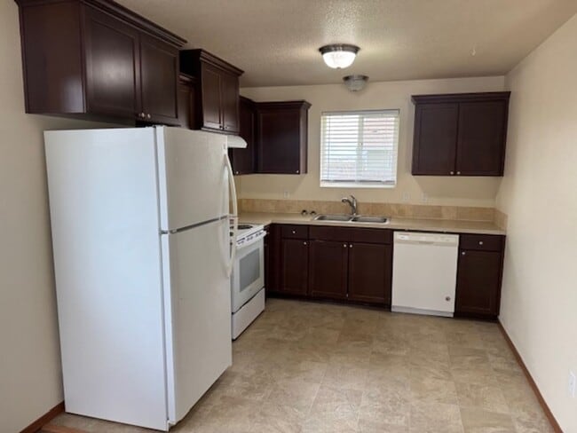 Building Photo - 3524 Britt Ave