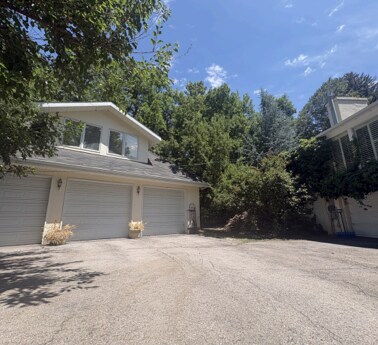 Building Photo - 5357 Cottonwood Ln