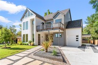 Building Photo - 2109 Wordsworth Dr