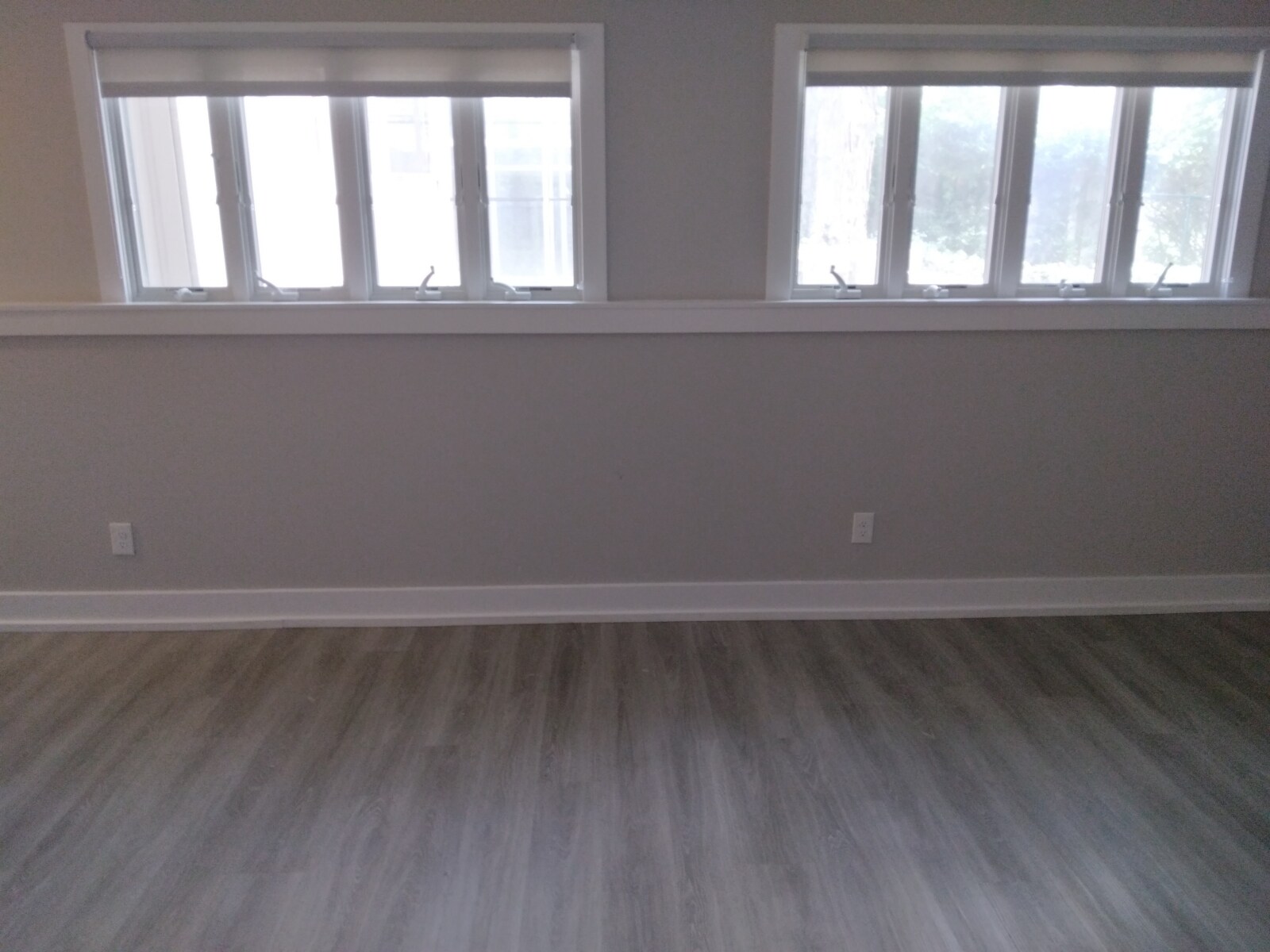 Building Photo - 2866 Baylis Dr