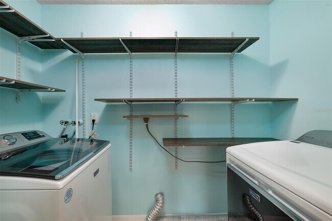 Building Photo - 1515 12th Ct SE