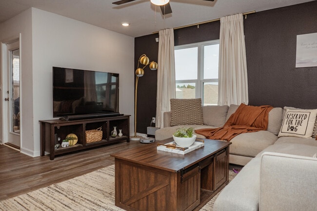 Building Photo - 4605 Naval Ct