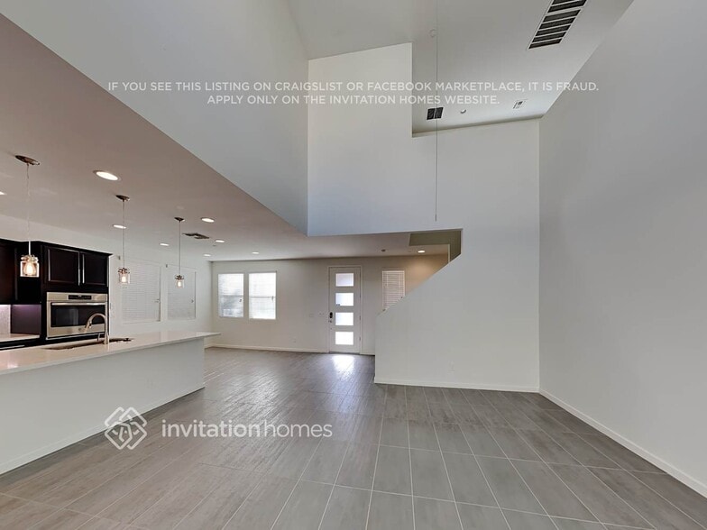 Building Photo - 1955 S Wallrade Ln