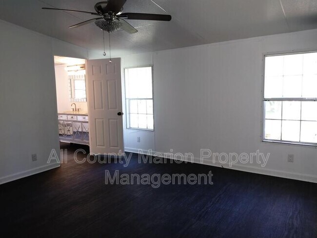 Building Photo - 6455 NW 135th Ave
