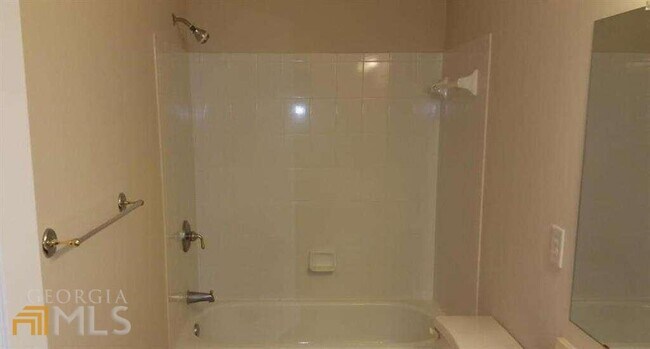 Building Photo - 2544 Niblick Way