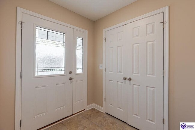 Building Photo - 307 Breckinridge Cir
