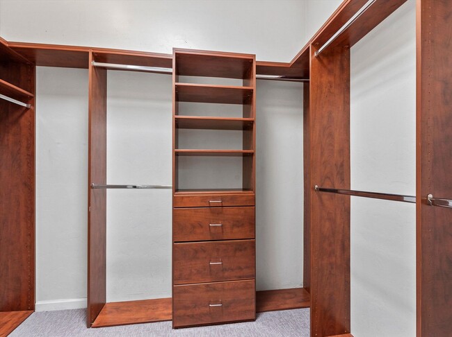 Building Photo - Sam Hughes Remodeled Home