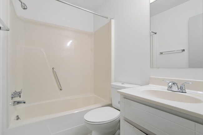 Bathroom - Fairhill Apartments