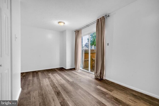 Building Photo - 6799 Snow Goose Ct
