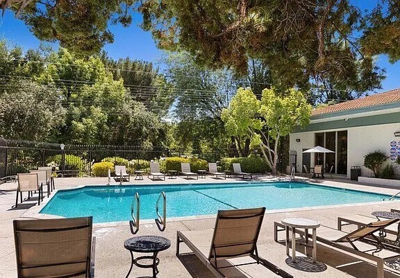 Building Photo - 4716 Park Granada