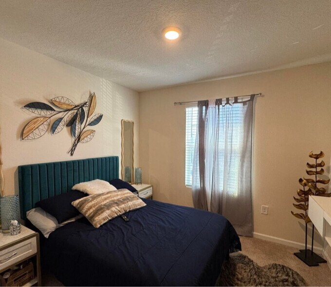 Building Photo - 2885 Black Buck Cir