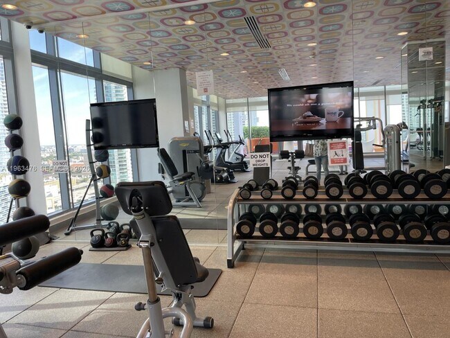 Building Photo - 31 SE 6th St