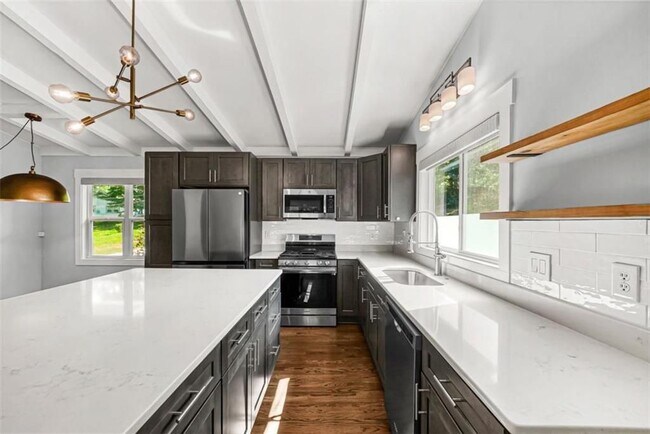 Building Photo - 3476 Alison Dr
