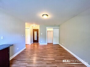 Building Photo - 0 bedroom in HIGHLAND PARK IL 60035