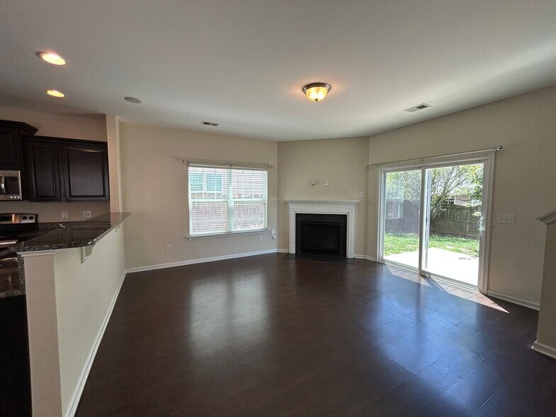 Building Photo - 224 Jackstay Ct