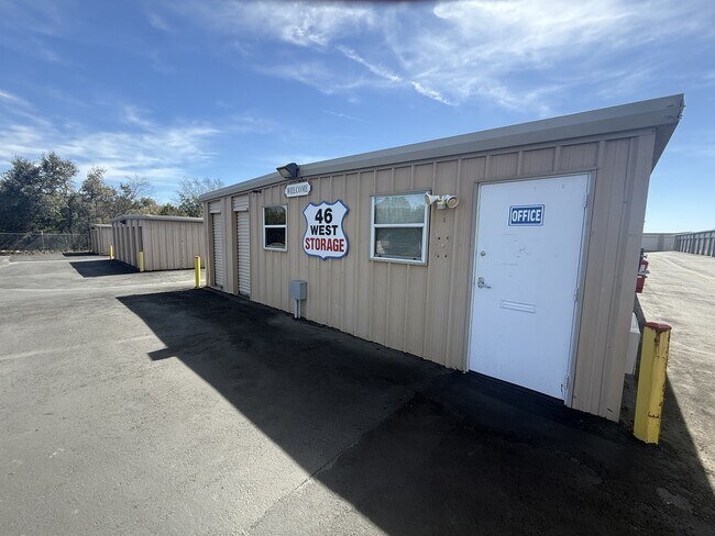 Building Photo - 23063 Texas 46STE 2-3
