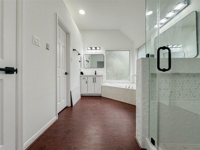 Building Photo - 93 N Acacia Park Cir