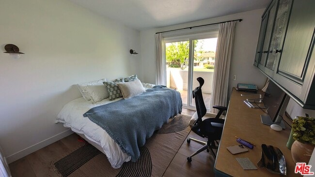 Building Photo - 2129 Vista Laredo