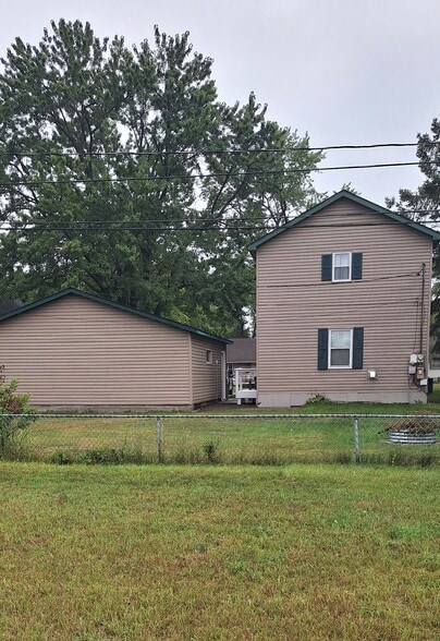 Building Photo - 719 Polk St