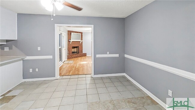 Building Photo - 322 Chatham Villa Dr