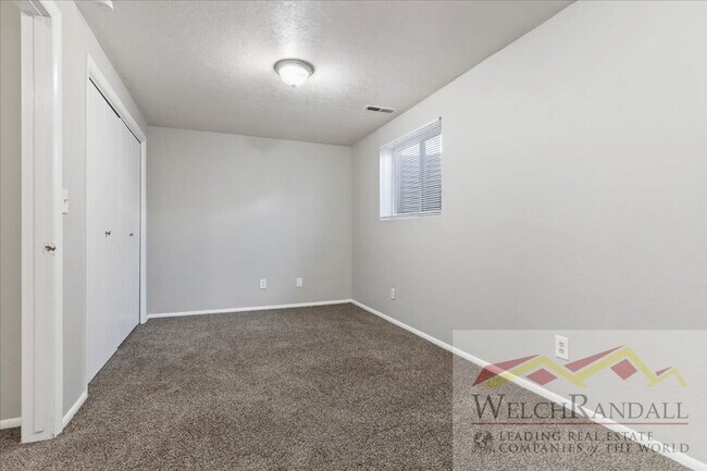 Building Photo - Beautiful Rental Home in Highland