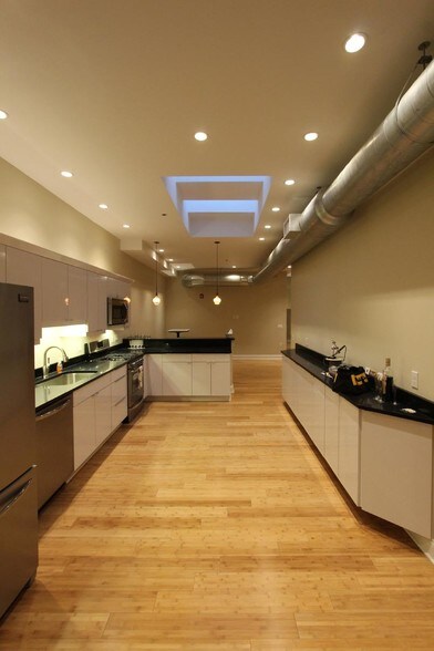 Kitchen - 139 7th St