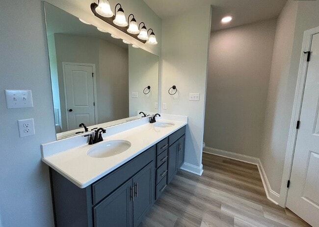 Building Photo - 10699 Orkney Way