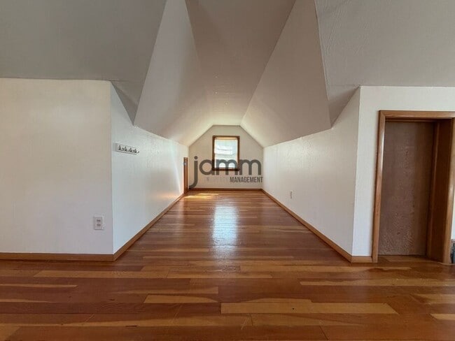 Building Photo - 4566 W 226th St