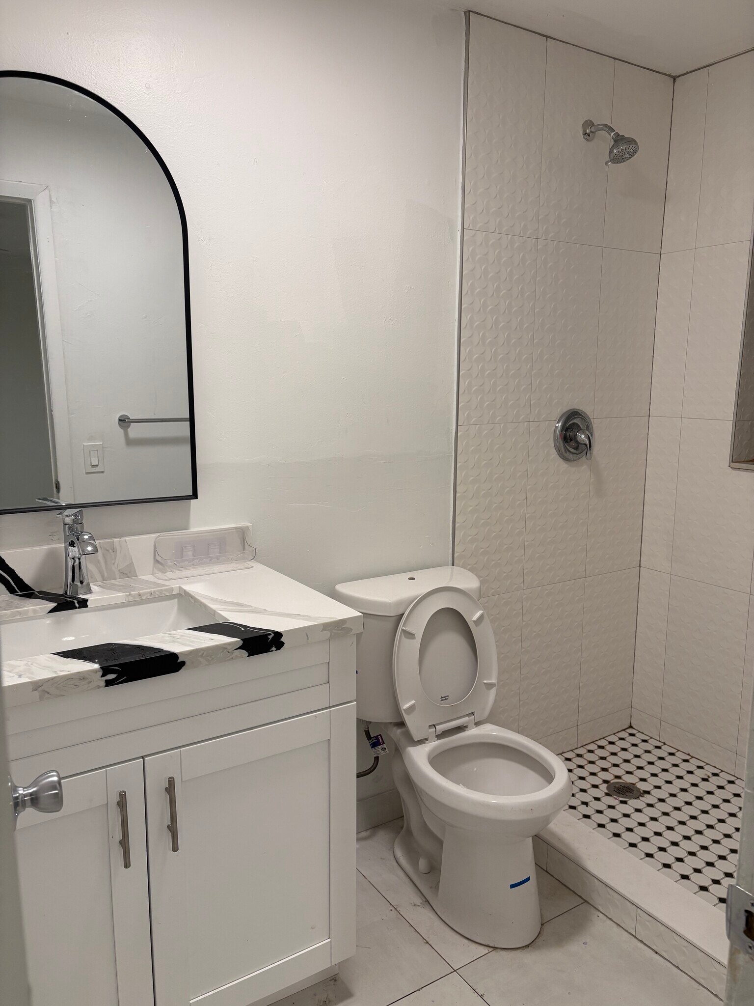 Building Photo - 170 NW 58th St