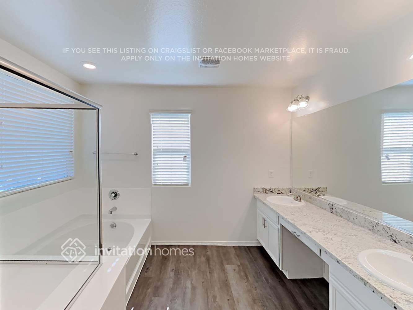 Building Photo - 16524 W Jenan Dr