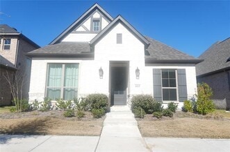 Building Photo - 4115 Hudson St