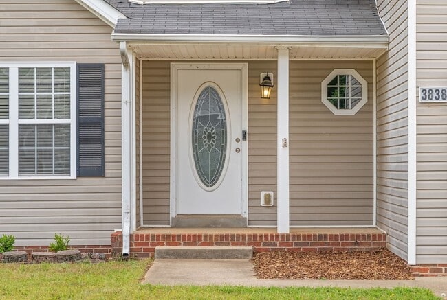 Building Photo - 3838 Aly Sheba Dr