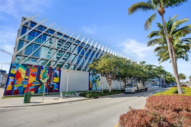 Building Photo - 1775 Washington Ave